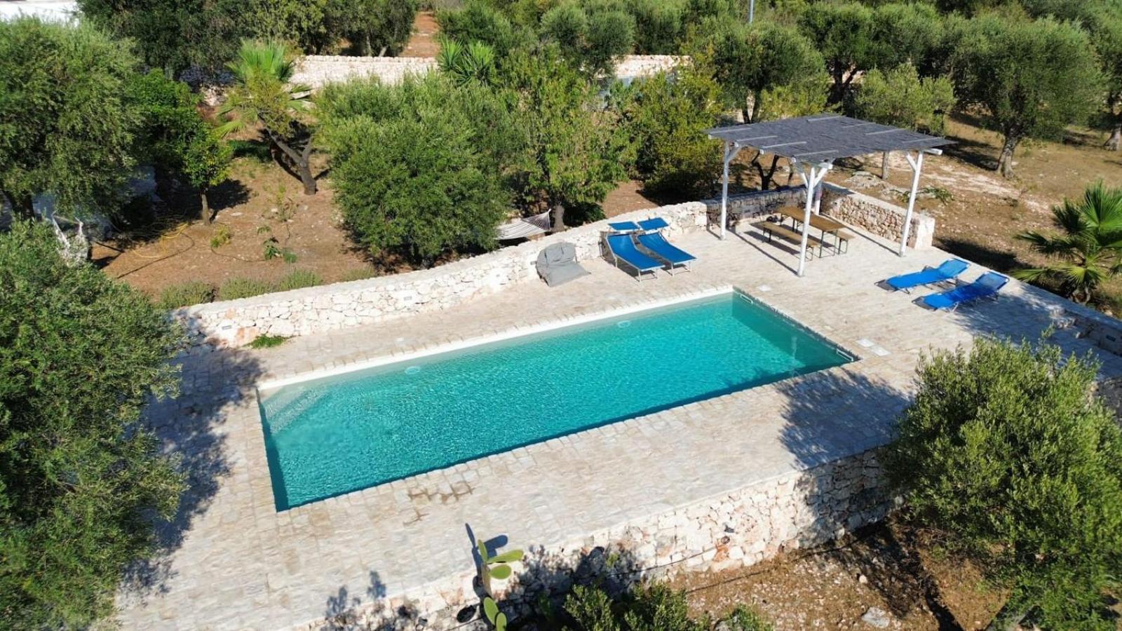Casa Giuliveto - Charmantes Ferienhaus Mit Privatpool In Olivenhain Ostuni Exterior photo
